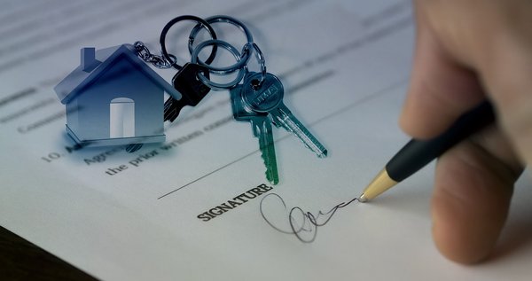 Collaborer avec une agence immobilière : quels avantages ?
